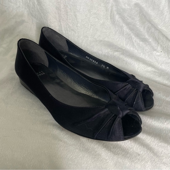 Stuart Weitzman black satin peep toe flats Size‎ 7.5 - Picture 1 of 6